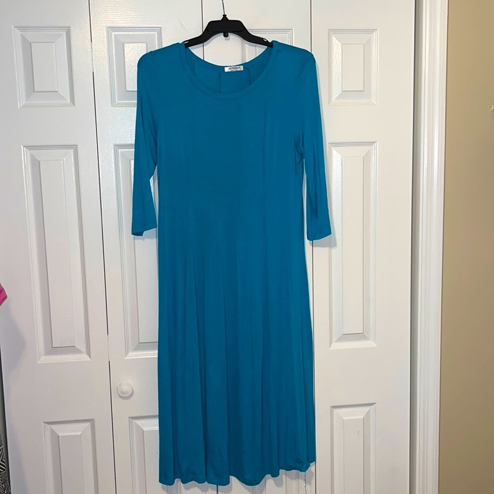 Teal 3/4 sleeve midi dress